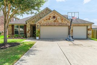2010 Wembley Way, Rosenberg, TX 77471