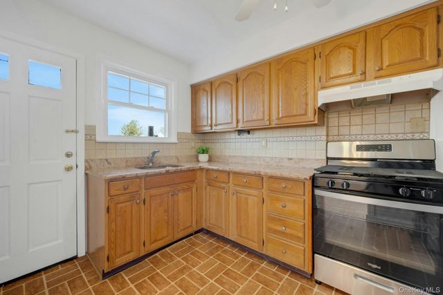 37 Fowler Avenue, Yonkers, NY 10701