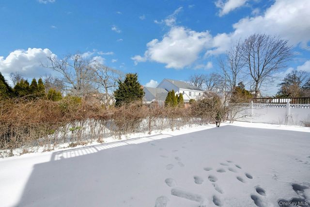 37 Fowler Avenue, Yonkers, NY 10701