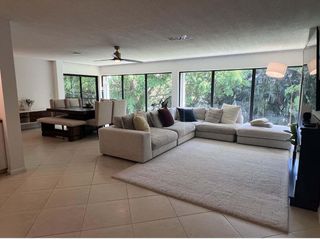 1639 Embassy Drive 202, West Palm Beach, FL 33401