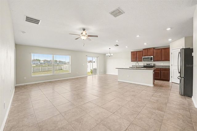 10103 BERRYESSA AVENUE, Riverview, FL 33578
