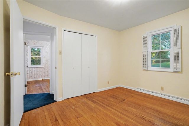 209 Cliff Rd, Economy, PA 15005