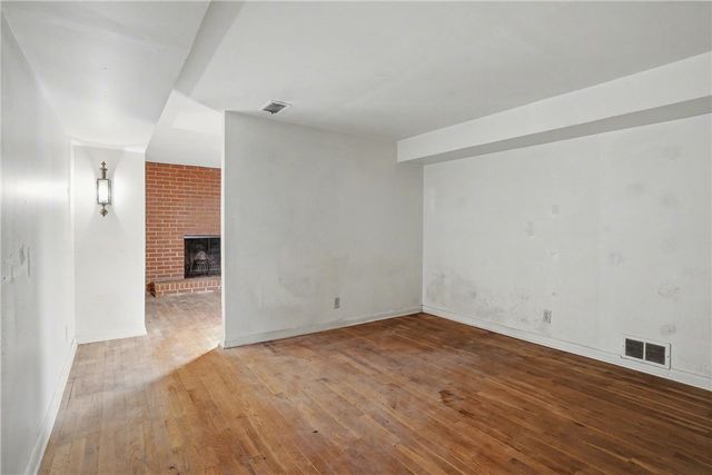 209 Cliff Rd, Economy, PA 15005