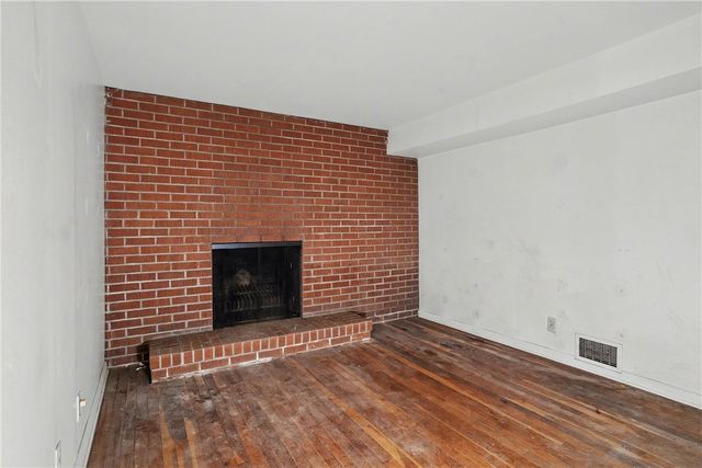 209 Cliff Rd, Economy, PA 15005