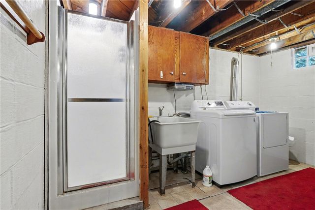 209 Cliff Rd, Economy, PA 15005