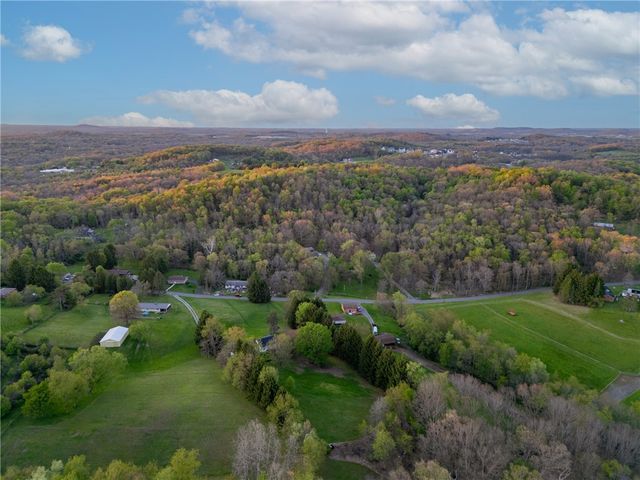 209 Cliff Rd, Economy, PA 15005