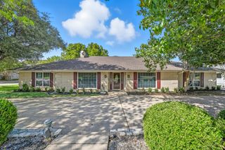 6117 Lantana Lane, Fort Worth, TX 76112