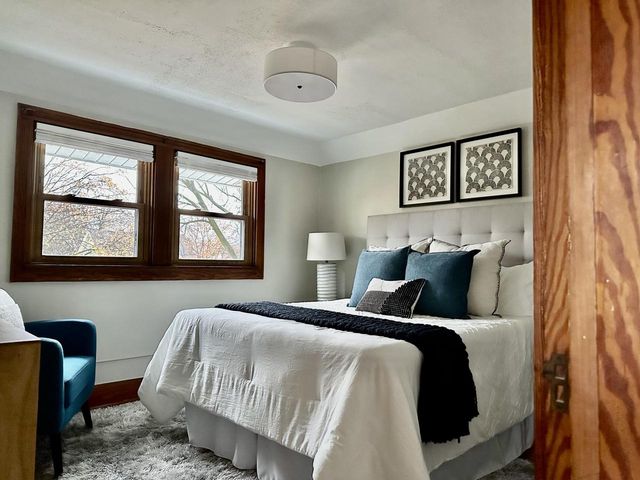 542 N 61st STREET, Wauwatosa, WI 53213