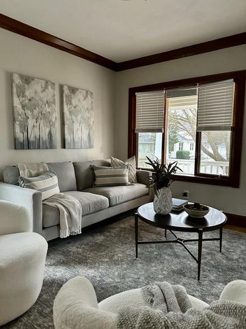 542 N 61st STREET, Wauwatosa, WI 53213