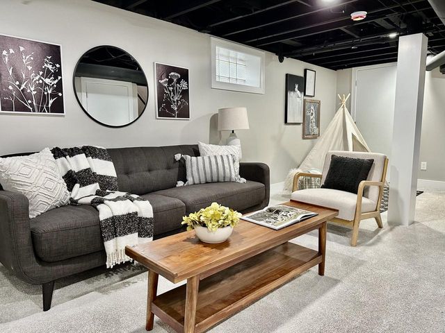 542 N 61st STREET, Wauwatosa, WI 53213