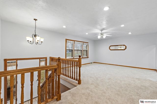 821 N 121st Street, Omaha, NE 68154