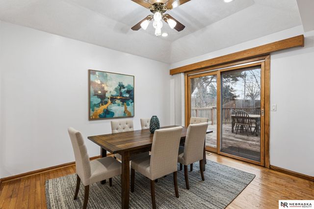 821 N 121st Street, Omaha, NE 68154