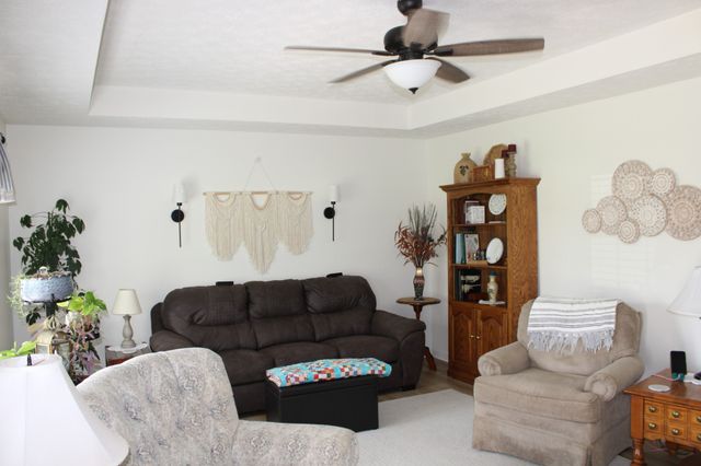 1471 Tom Grissom Rd, Morrison, TN 37357