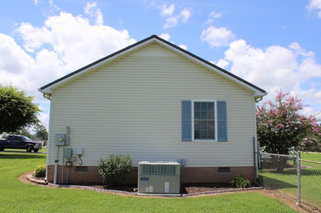 1471 Tom Grissom Rd, Morrison, TN 37357
