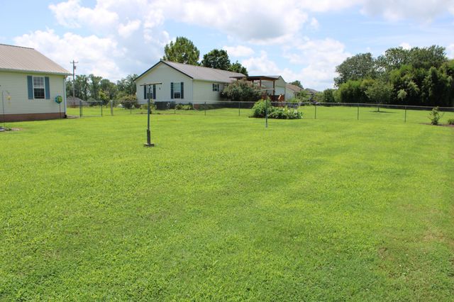 1471 Tom Grissom Rd, Morrison, TN 37357