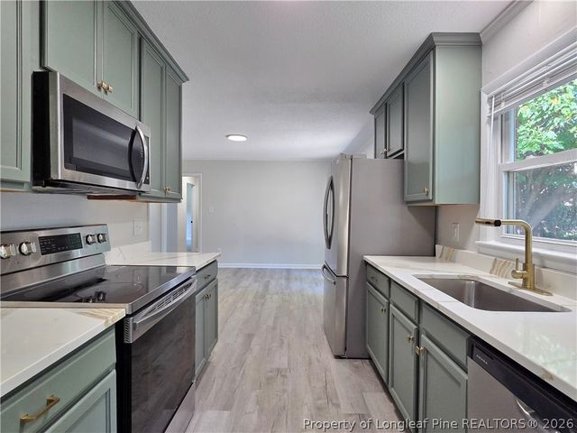 5512 Mesa Drive, Fayetteville, NC 28303