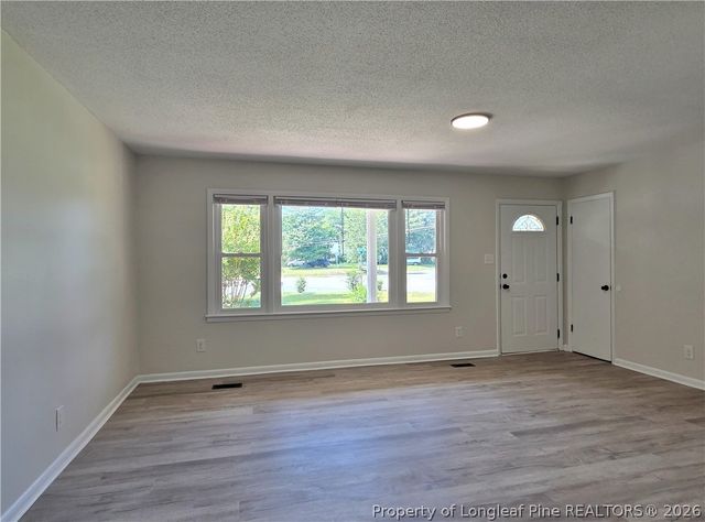 5512 Mesa Drive, Fayetteville, NC 28303