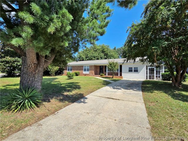 5512 Mesa Drive, Fayetteville, NC 28303