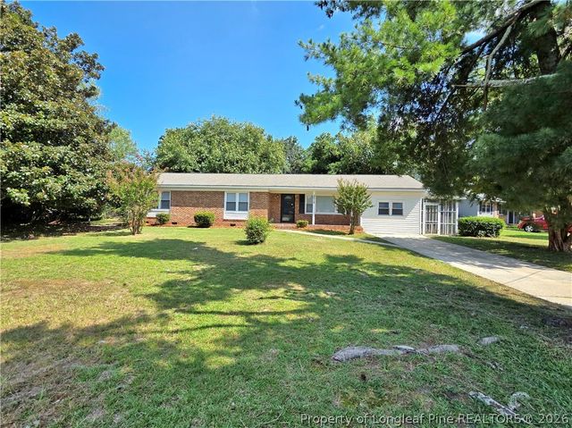 5512 Mesa Drive, Fayetteville, NC 28303