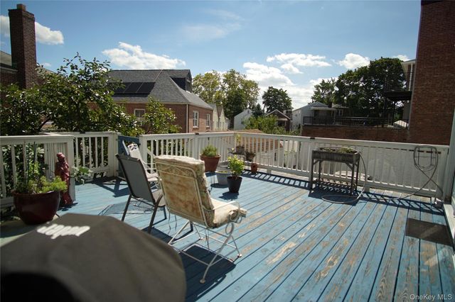 2430 Esplanade Avenue, Bronx, NY 10469