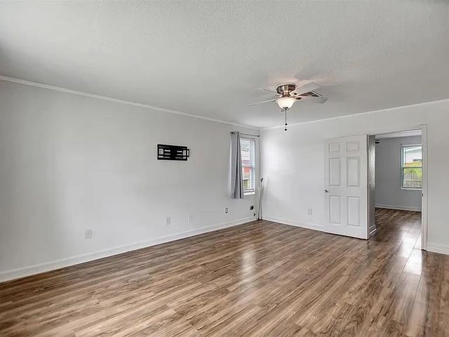 5309 Perry Avenue, Galveston, TX 77551