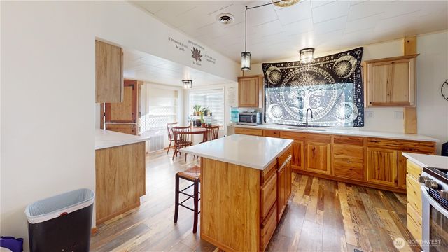 2124 Woburn Street, Bellingham, WA 98229