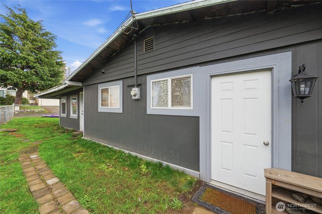 2124 Woburn Street, Bellingham, WA 98229