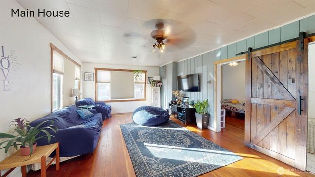 2124 Woburn Street, Bellingham, WA 98229