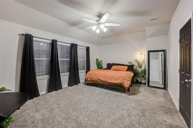 522 N 6th Street, La Porte, TX 77571