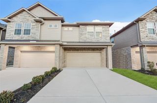 522 N 6th Street, La Porte, TX 77571