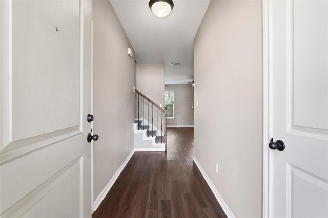 112 Artesian Way, Roman Forest, TX 77357