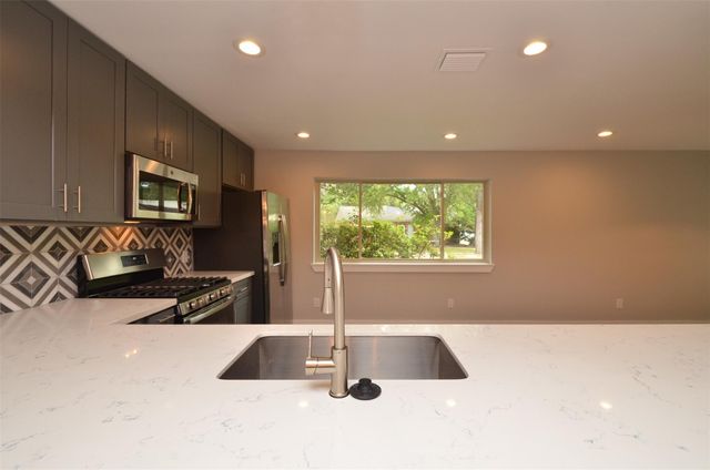 4614 Sylvan Glen Drive, Houston, TX 77084