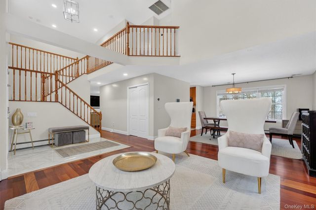 3158 Stoneleigh Court, Yorktown Heights, NY 10598