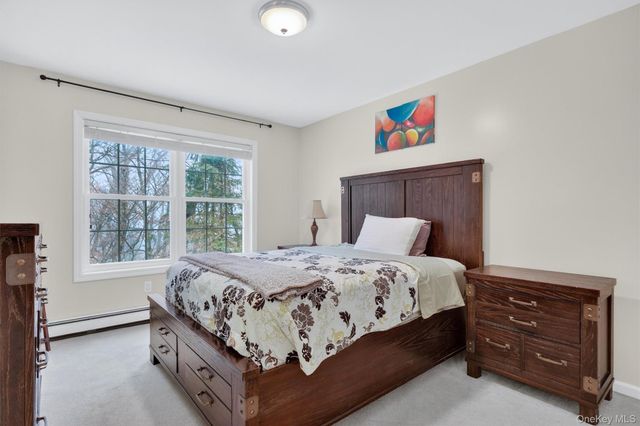 3158 Stoneleigh Court, Yorktown Heights, NY 10598