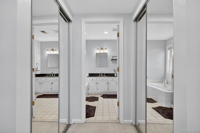 3158 Stoneleigh Court, Yorktown Heights, NY 10598