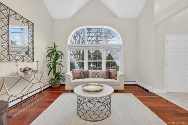 3158 Stoneleigh Court, Yorktown Heights, NY 10598