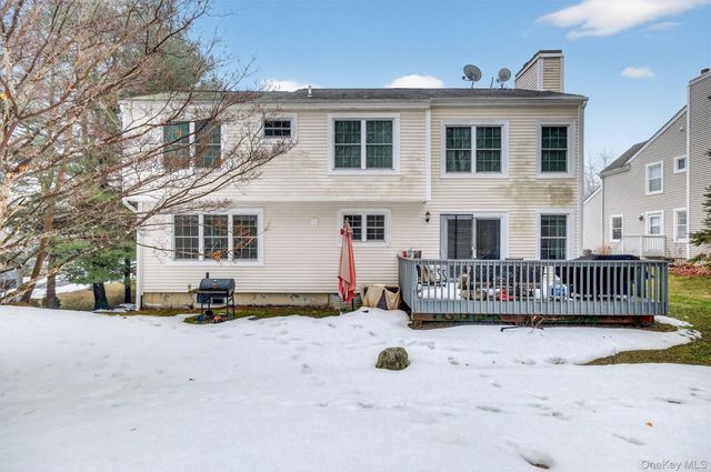 3158 Stoneleigh Court, Yorktown Heights, NY 10598