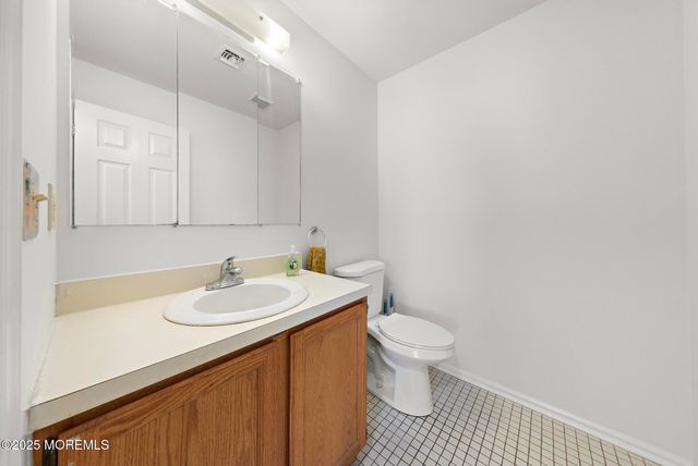 107 Deerfield Drive, Manahawkin, NJ 08050