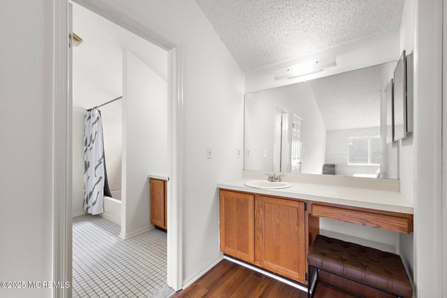 107 Deerfield Drive, Manahawkin, NJ 08050