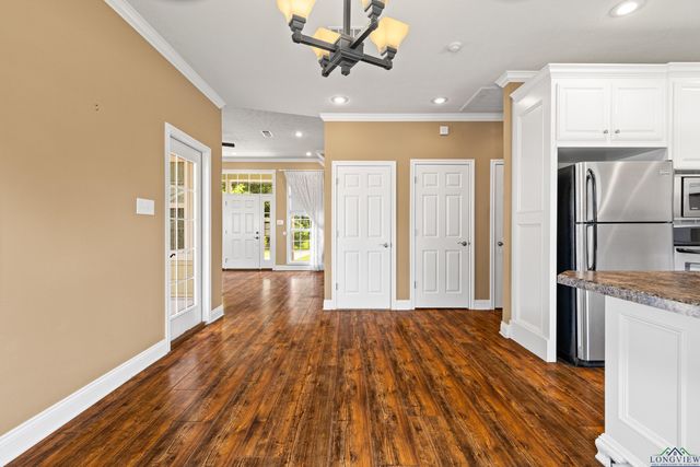 411 W Austin, Jefferson, TX 75657