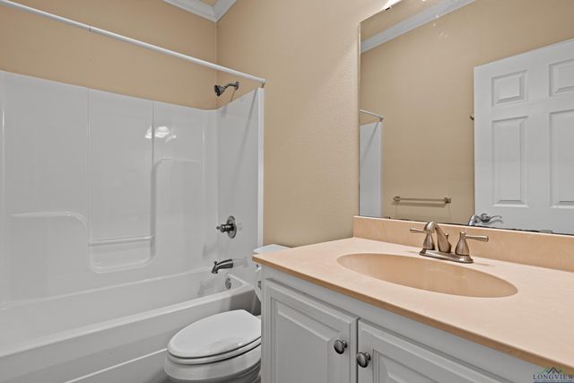 411 W Austin, Jefferson, TX 75657