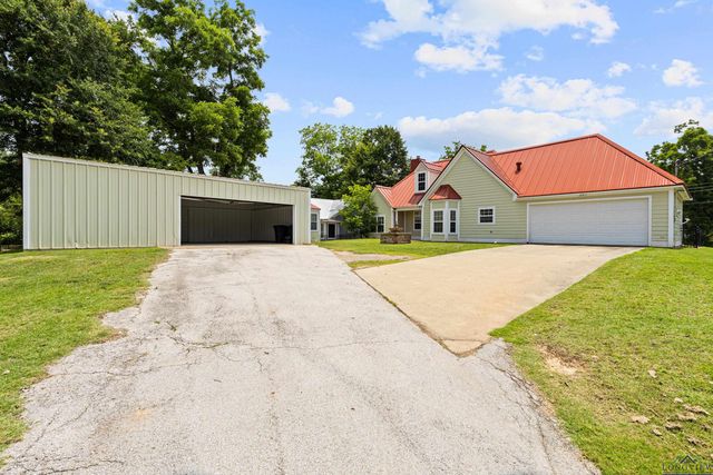 411 W Austin, Jefferson, TX 75657