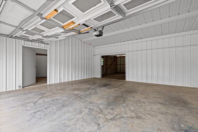 411 W Austin, Jefferson, TX 75657