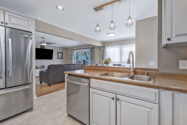 727 Harpeth Pkwy, W, Nashville, TN 37221