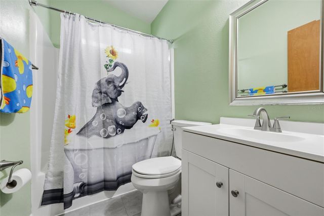 9528 NW 235TH TERRACE, Alachua, FL 32615