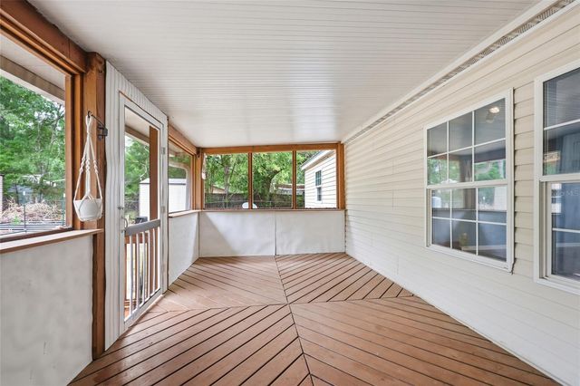 9528 NW 235TH TERRACE, Alachua, FL 32615