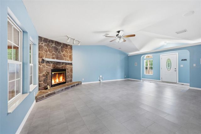 9528 NW 235TH TERRACE, Alachua, FL 32615