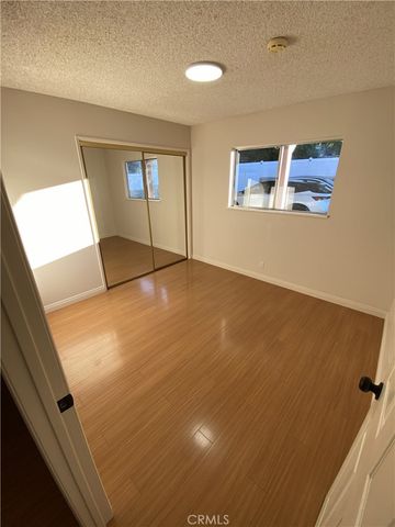 10535 Samoa Avenue, Tujunga, CA 91042