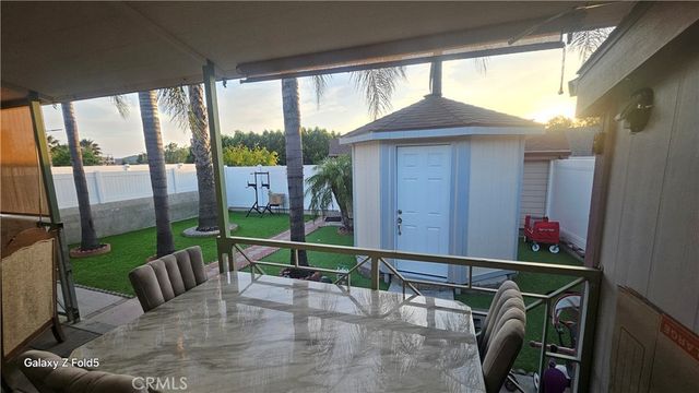 10535 Samoa Avenue, Tujunga, CA 91042