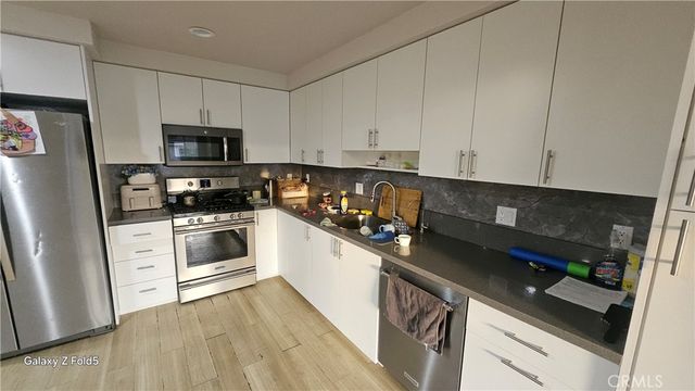 10535 Samoa Avenue, Tujunga, CA 91042